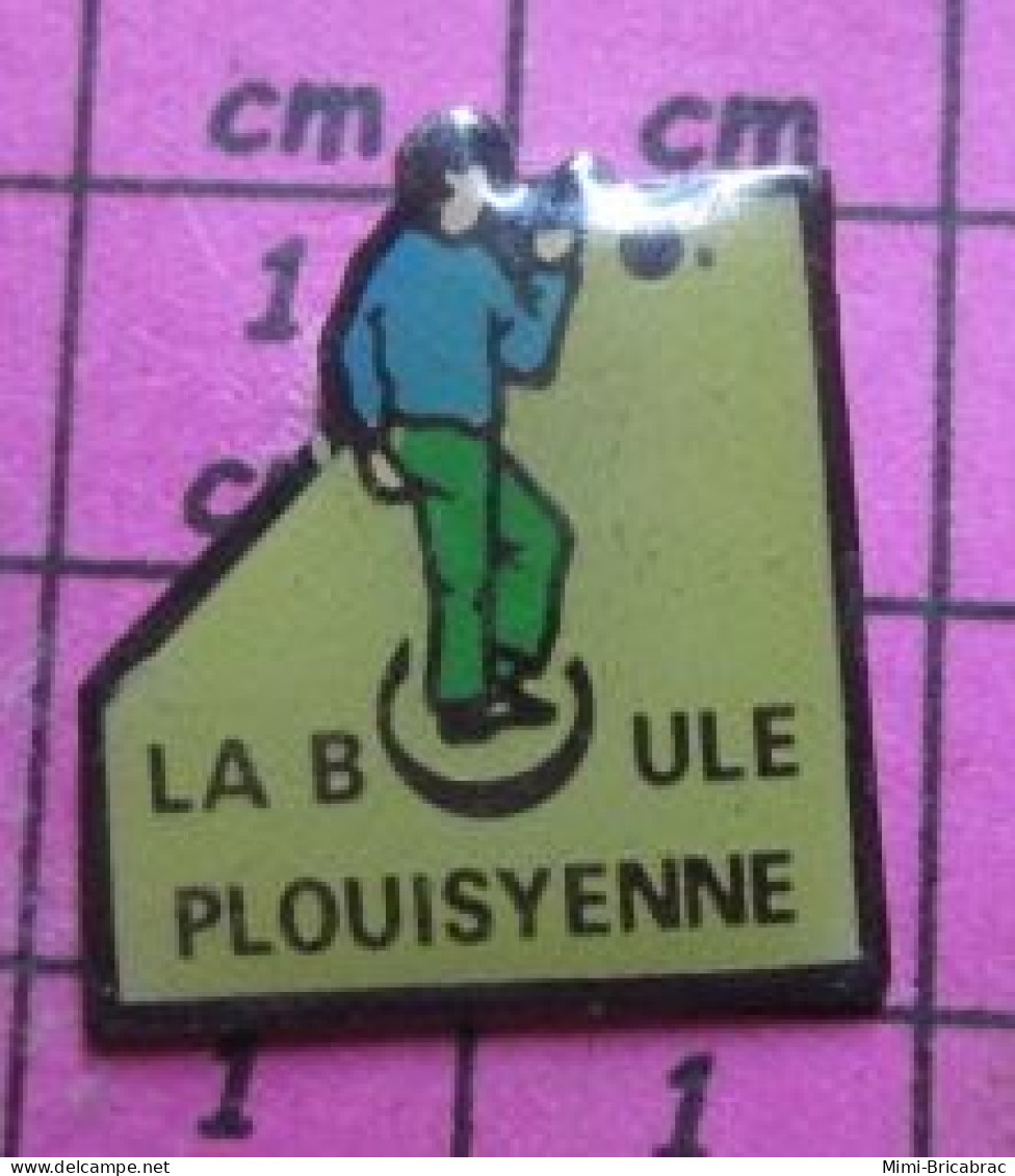 3222 Pin's Pins / Beau Et Rare / SPORTS / CLUB PETANQUE LA BOULE PLOUYSIENNE - Pétanque