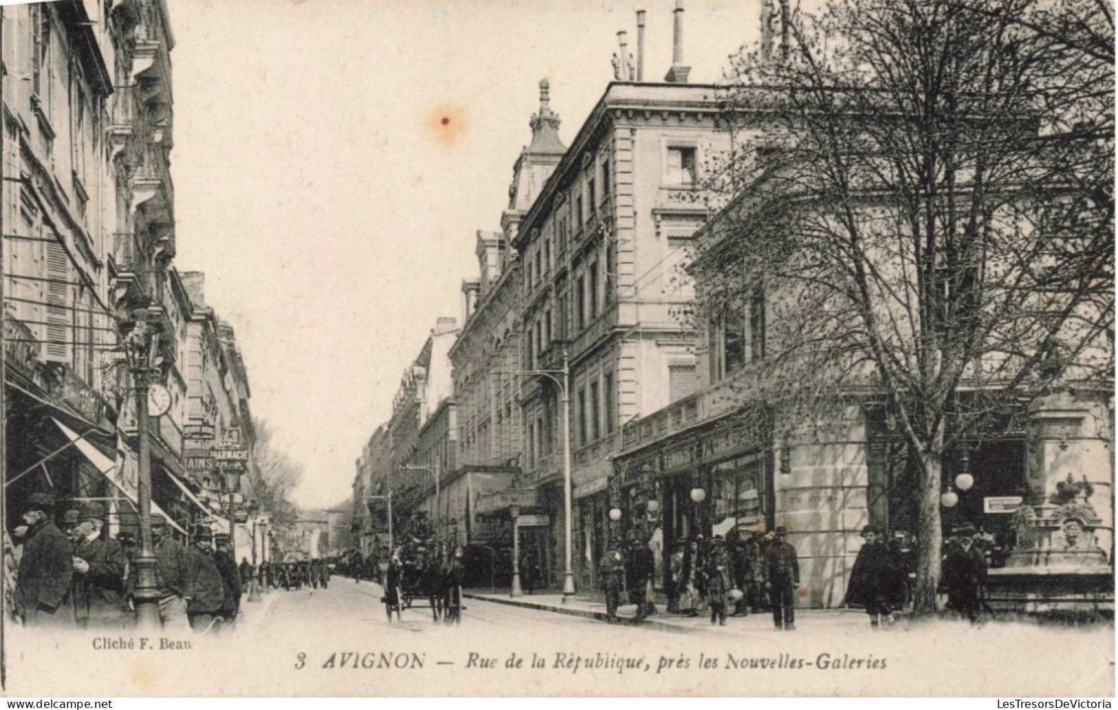 FRANCE - Avignon - Rue De La Républiques - Les Nouvelles Galeries - Animé - Carte Postale Ancienne - Avignon