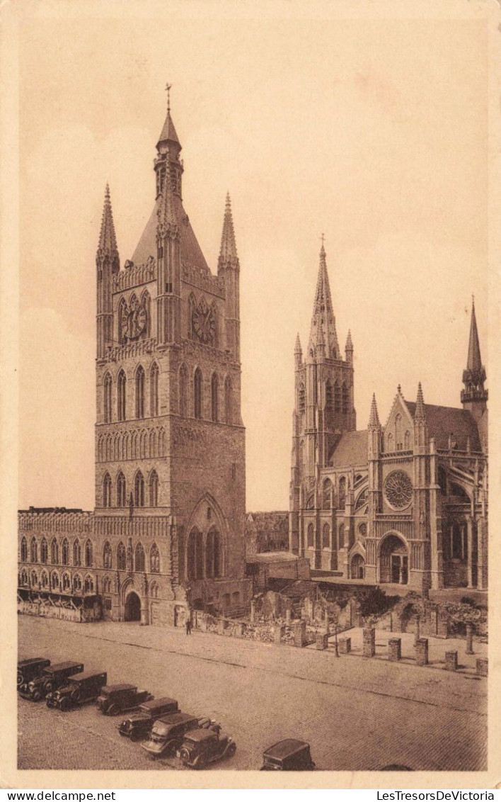 BELGIQUE - Ypres - Le Beffroi Et La Cathédrale St Martin - Carte Postale Ancienne - Ieper
