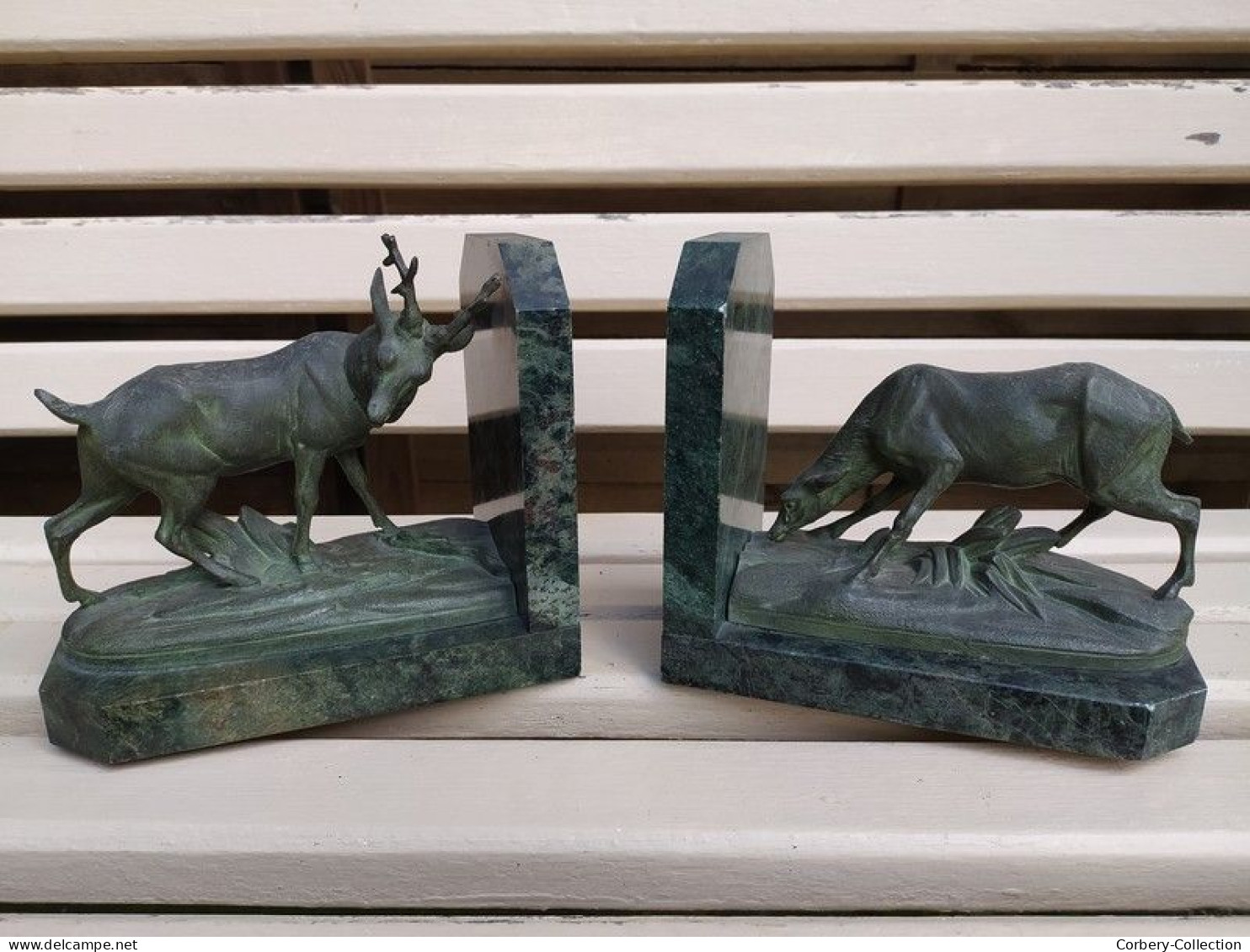 Paire De Serre-Livres Cerf Et Biche Patine Bronze Antique Animal Nature Chasse - Metallo