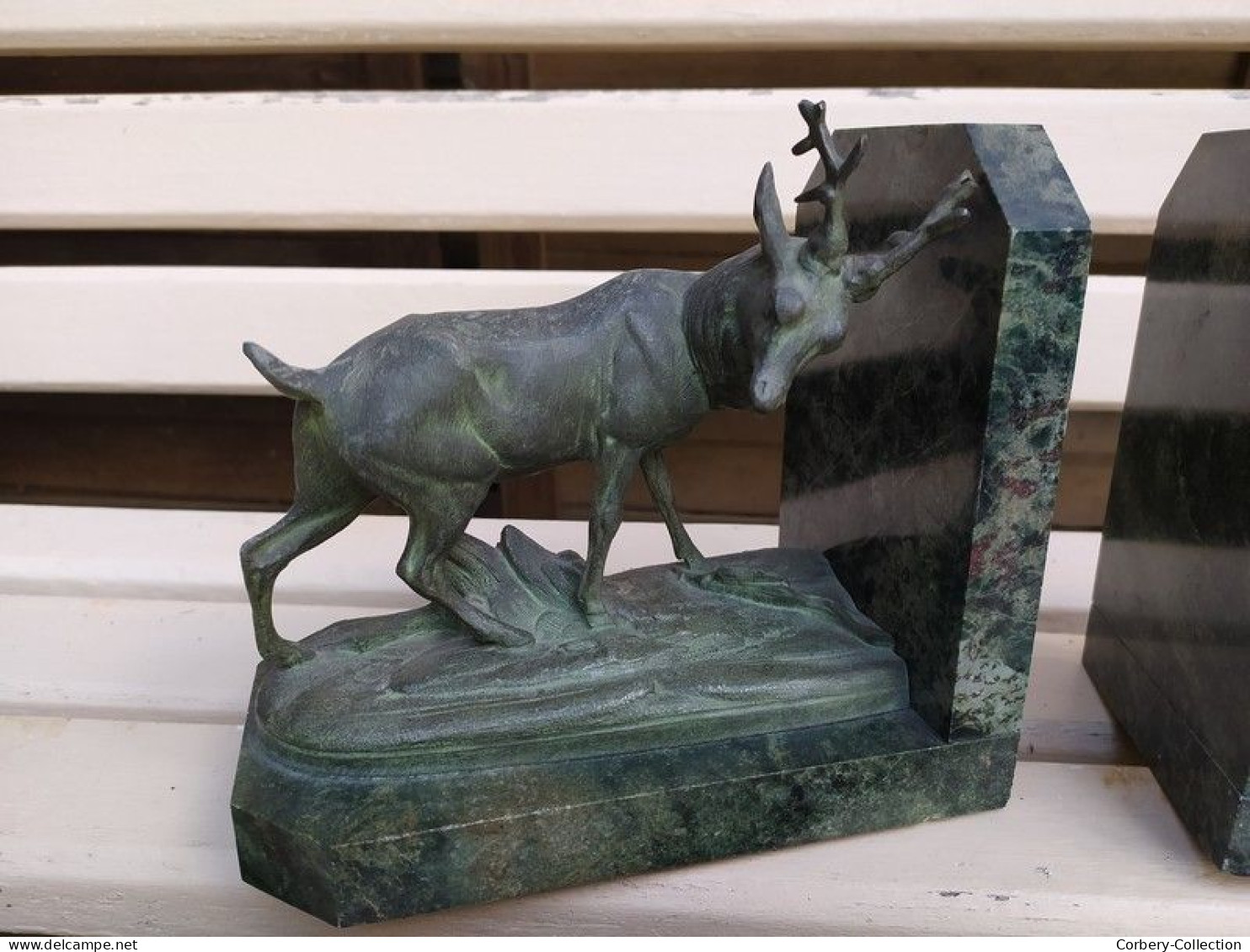 Paire De Serre-Livres Cerf Et Biche Patine Bronze Antique Animal Nature Chasse - Metal