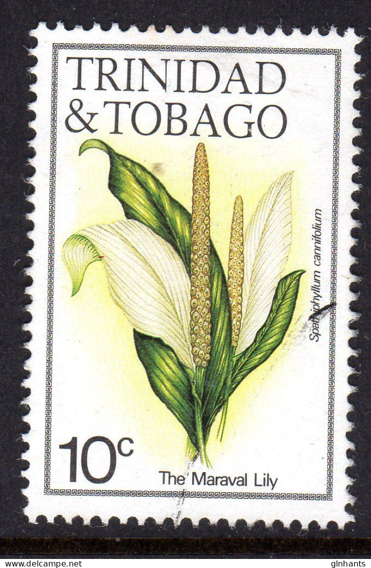 TRINIDAD & TOBAGO - 1983 FLOWERS 10c STAMP W14 S/W No IMPRINT FINE USED SG 637A - Trinidad & Tobago (1962-...)