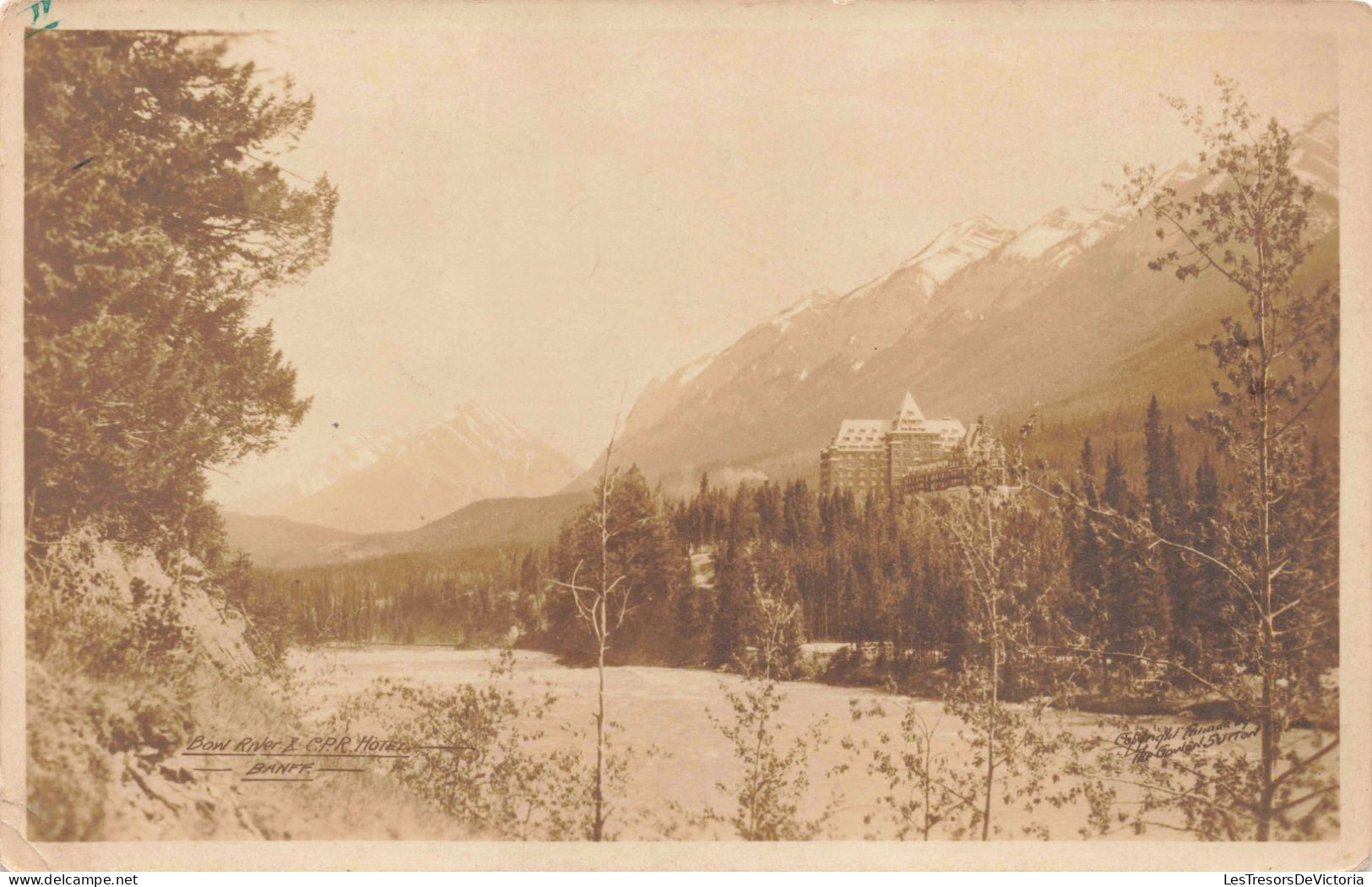 CANADA - Calgary - Bow River And CPR Hotel - BANFF - Carte Postale Ancienne - Calgary