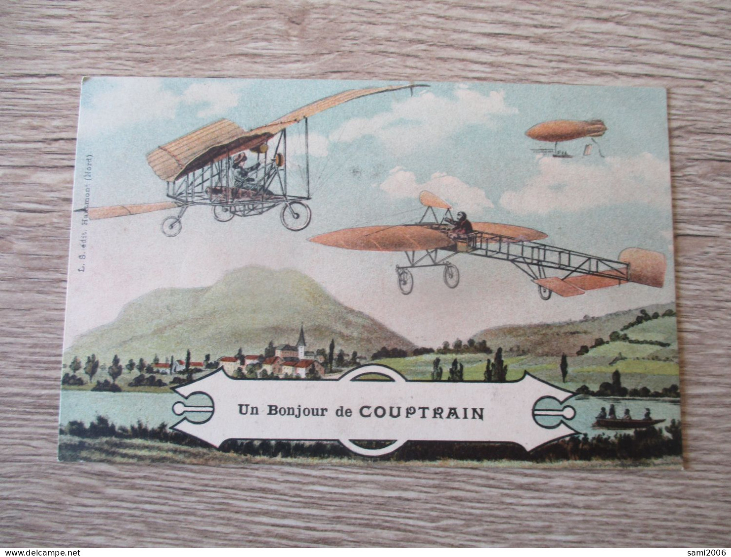 53 FANTAISIE ILLUSTREE UN BONJOUR DE COUPTRAIN AEROPLANES DIRIGEABLE CIEL - Couptrain