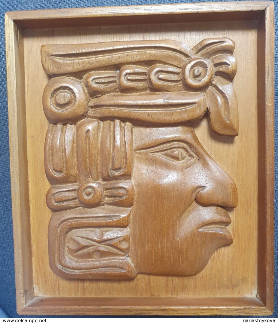 Holzbild. Honduras. Handgeschnitzt.mit Stempel Auf Rückseite. - Präkolumbianische & Amerikanische Ureinwohner-Kunst