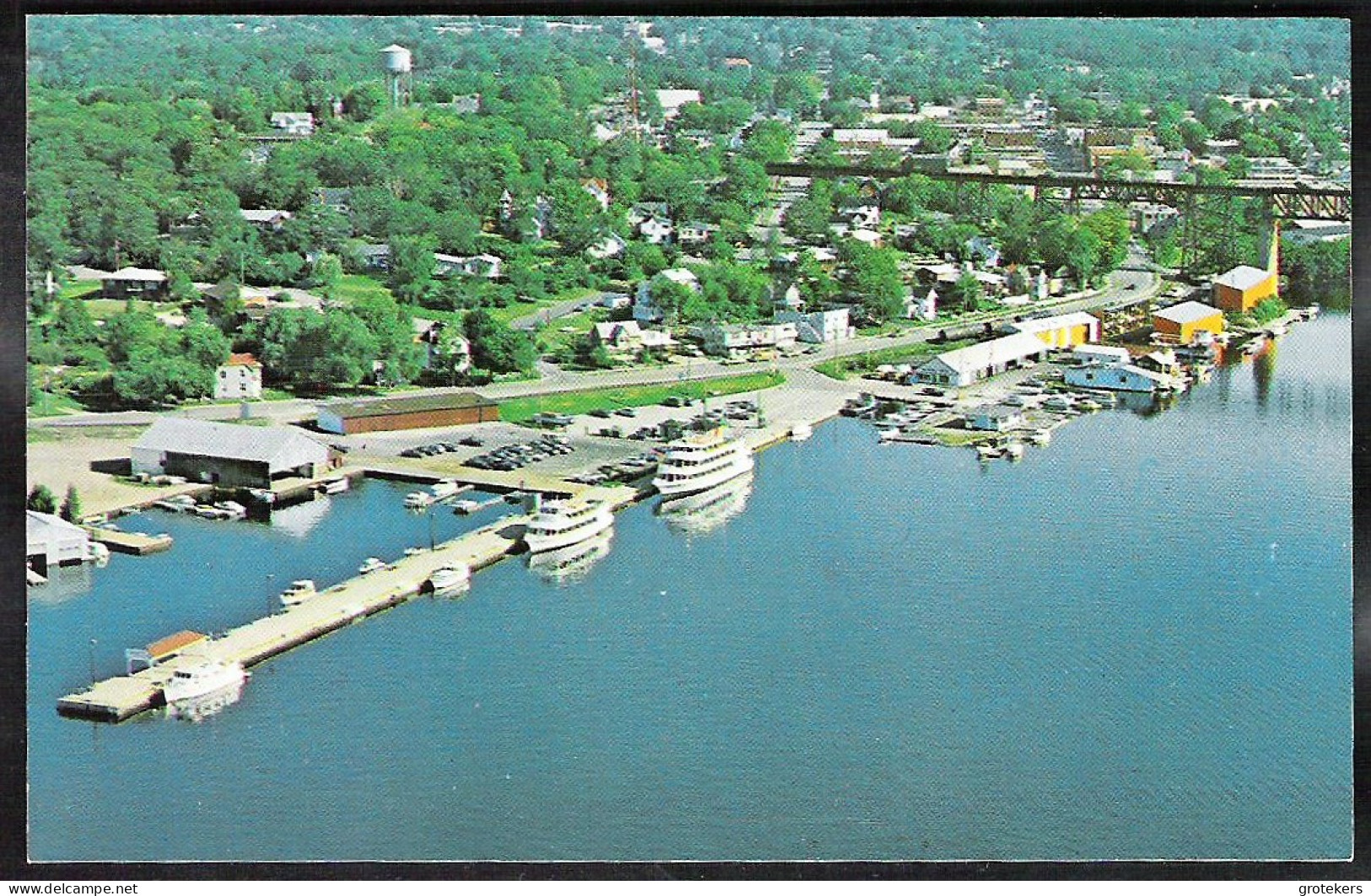 PARRY SOUND Tour Boats Docked In The Harbour   - Thousand Islands