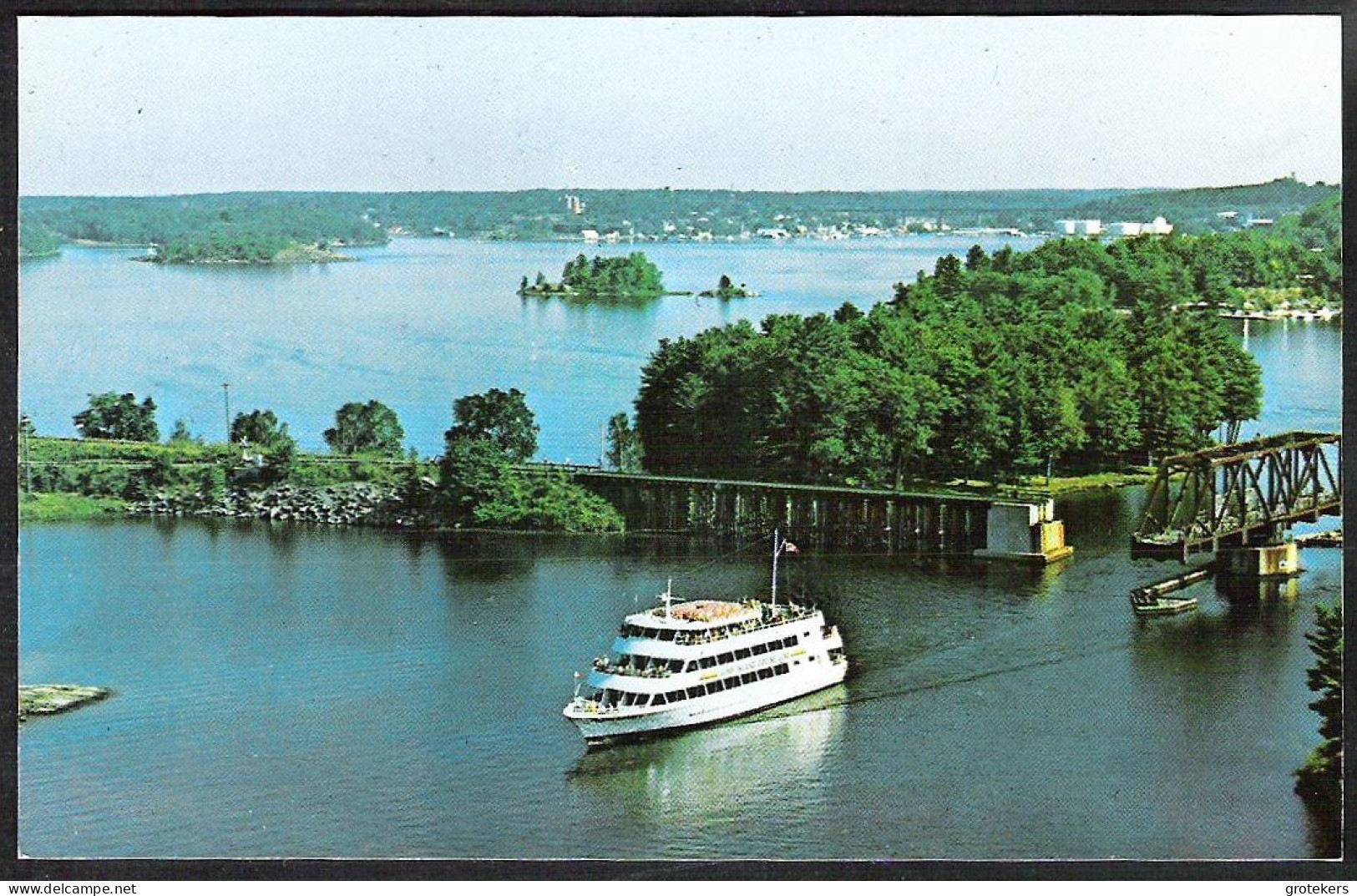 PARRY SOUND Cruise Boat The Island Queen Passing Through ROSE POINT NARROWS - Thousand Islands