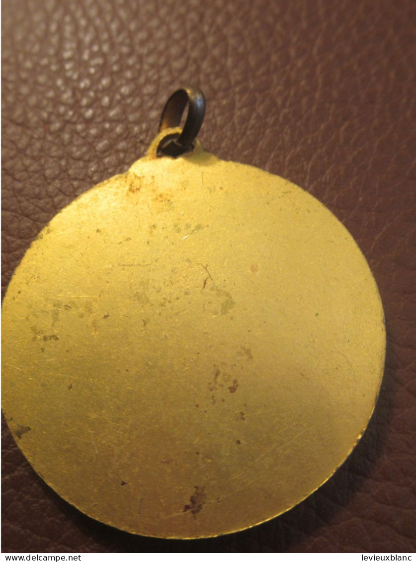 JUDO / Médaille De Compétition / Non Attribuée  /Vers 1970-1975   SPO458 - Gevechtssport