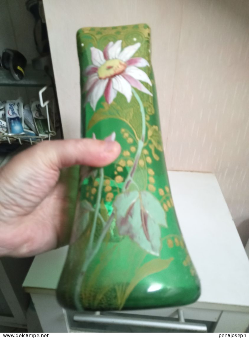 vase legras émaillé vers 1900 hauteur 28 cm vert