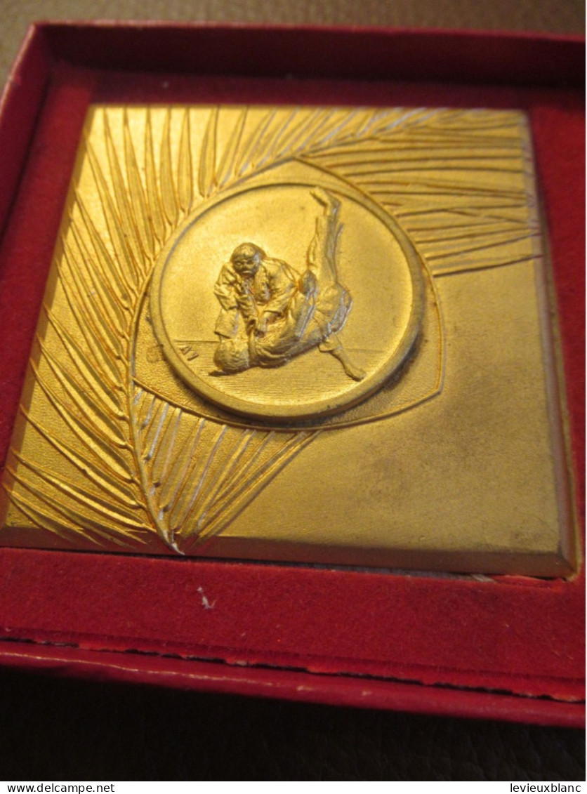JUDO / Médaille De Compétition / Attribuée/ Bronze Doré/ Chpt Espoirs 78 Légers 1er  /1975 SPO463 - Arti Martiali