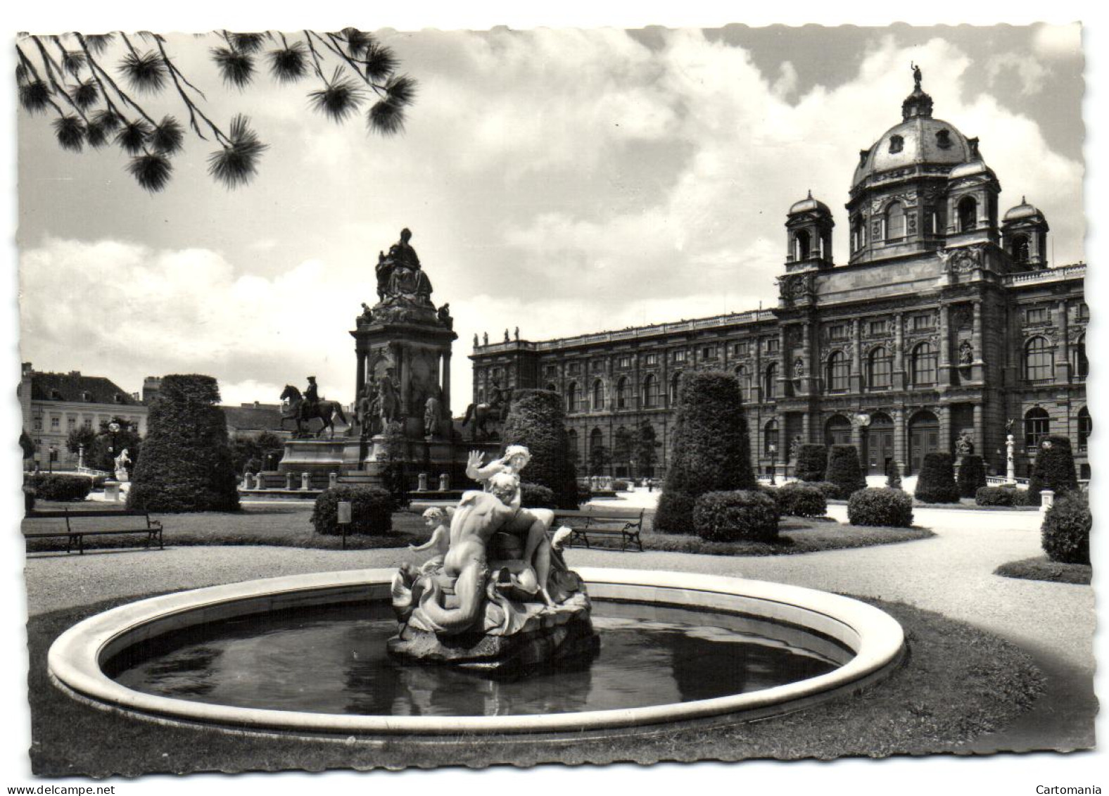 Wien - Museum Mit Marie-Theresia-Denkmal - Musei