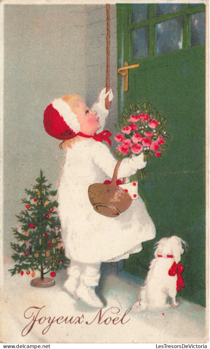 FÊTES ET VOEUX - Joyeux Noël -  Petite Fille En Blanc Avec Son Chien Frappant à Une Porte - Carte Postale Ancienne - Other & Unclassified