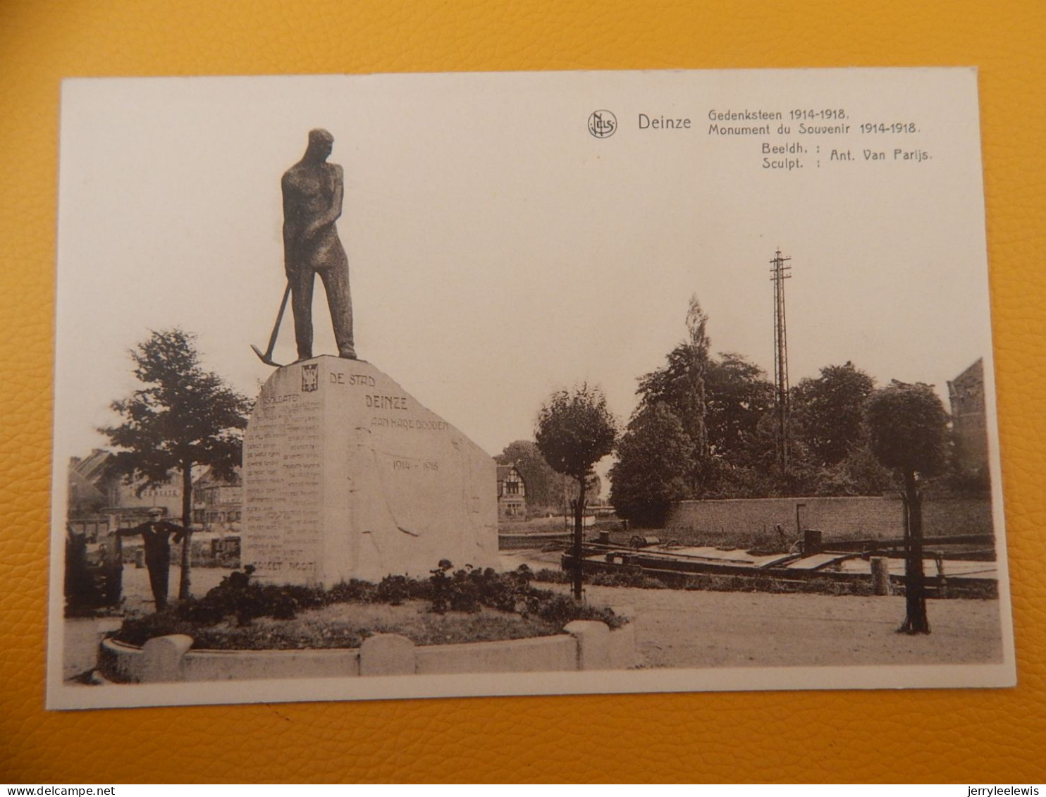 DEINZE -   Gedenktsteen 1914-1918  - Monument Du Souvenir 1914-1918 - Deinze
