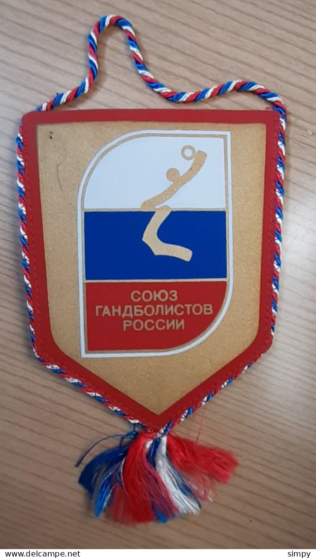 Pennant RUSSIA Handball Federation 12x19cm - Palla A Mano