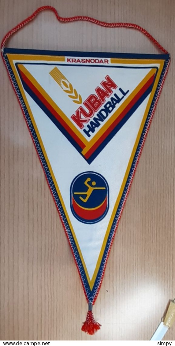 Captain Pennant Handball Club KUBAN Krasnodar Russia 21x30cm - Handbal