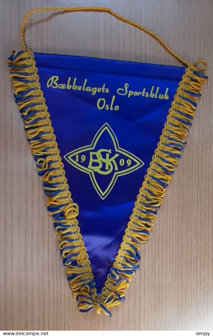 Pennant Handball Club Bakkelagets Oslo Norway Norge 19x26cm - Handball