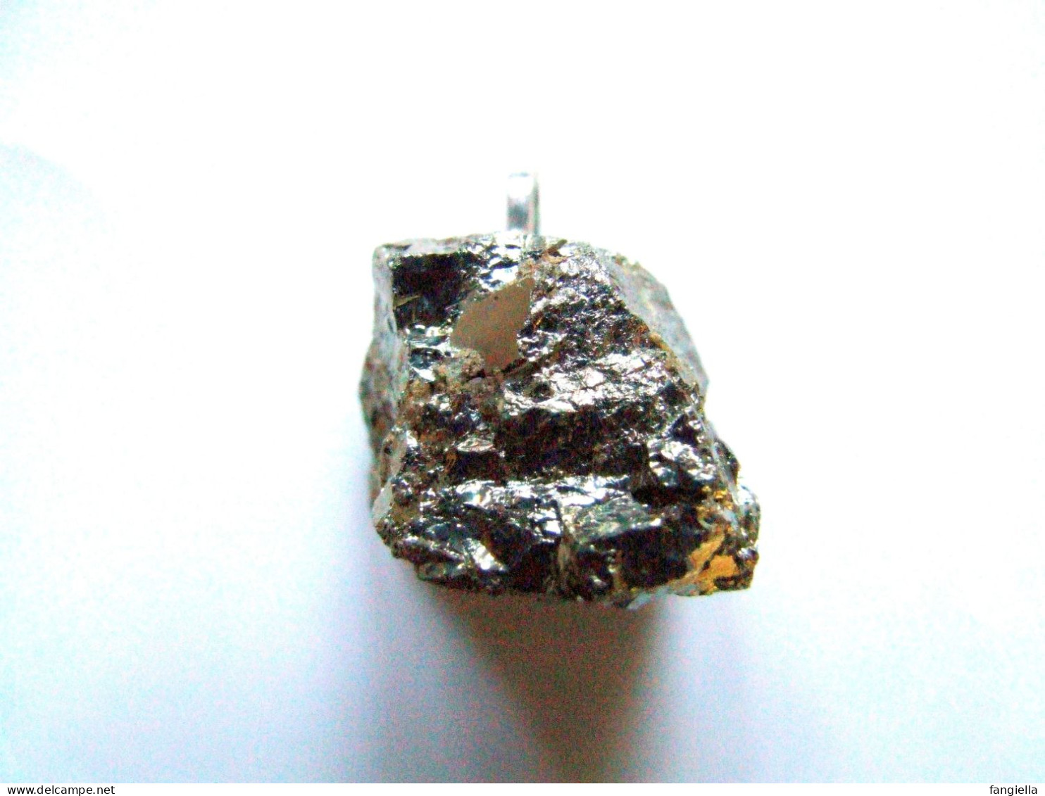 Pendentif pyrite dorée, pierre brute naturelle, bijou homme, cadeau original, pierre d'ancrage, de guérison, confiance e