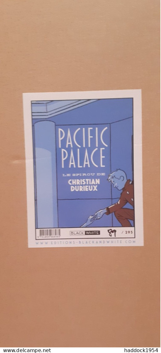 pacific palace CHRISTIAN DURIEUX éditions black et white 2021