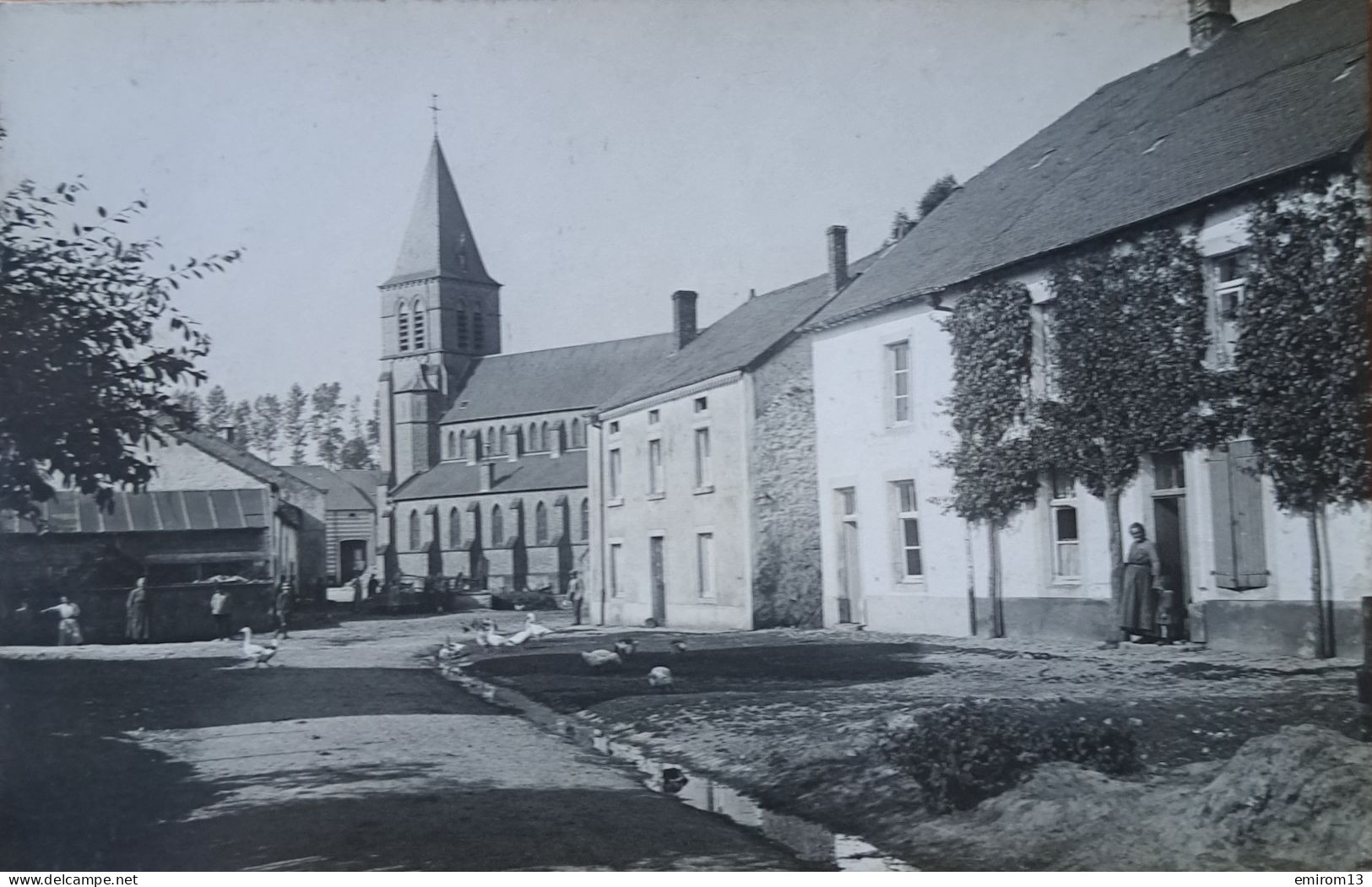 Pin Rue Au Brigua Carte Photo église - Chiny