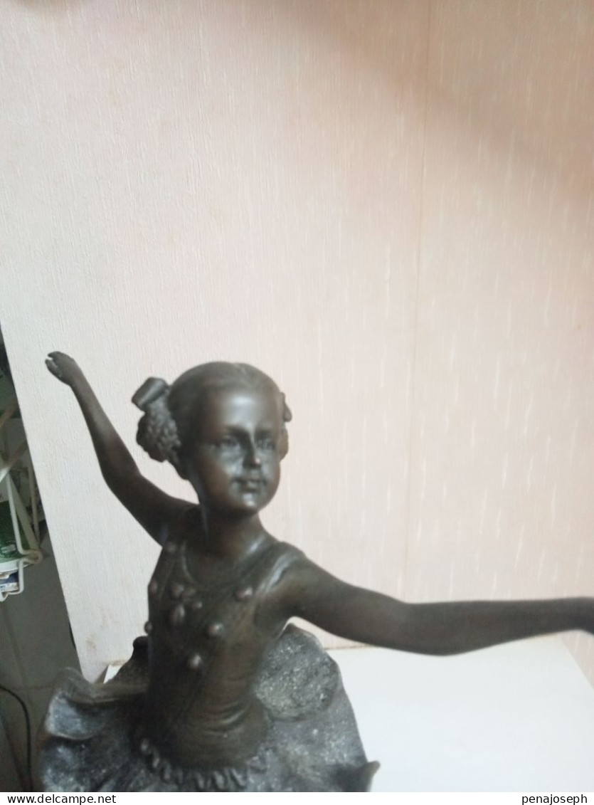 statuette en bronze sur support marbre la danseuses hauteur 33 cm
