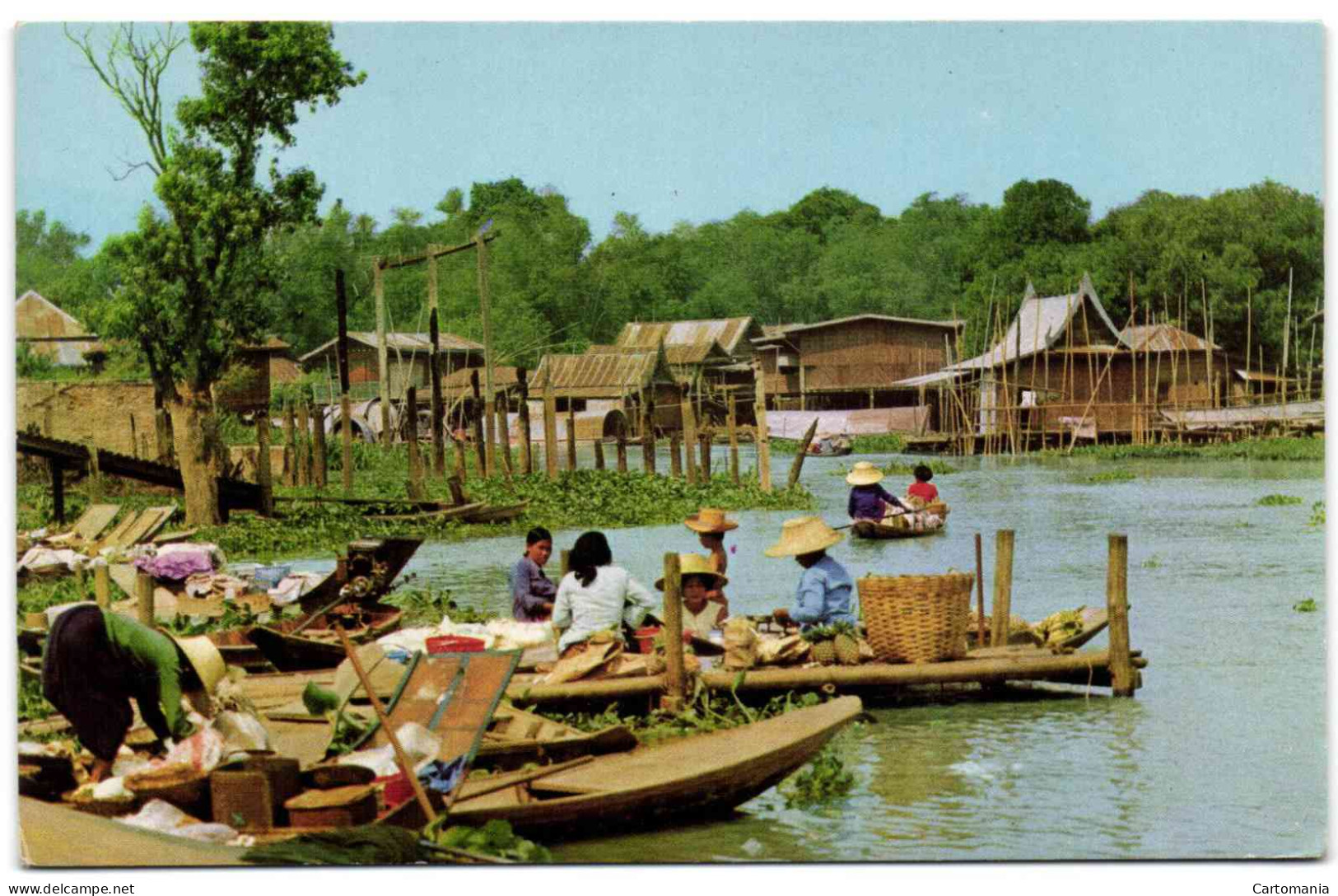 Thailand - A View Of The Miniature Floating Market Out Side Bangkok - Thaïlande