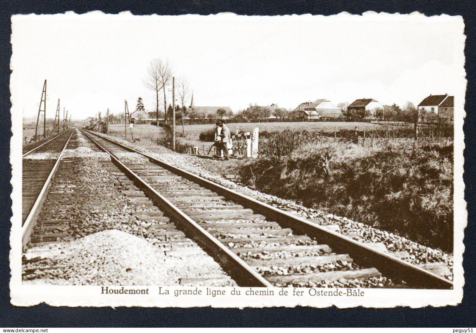 Houdemont ( Habay). Ligne Du Chemin De Fer ( Ostende -Namur- Ligne 162- Houdemont-Sterpenich- Luxembourg-Bâle) - Habay