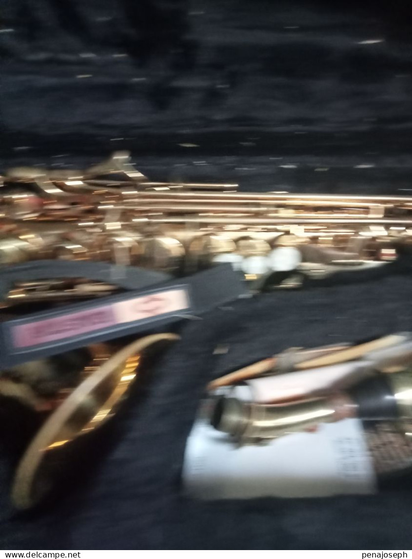 Saxophone Stagg 77-ssc Soprano Trés Peu Servi Avec Malette - Musikinstrumente