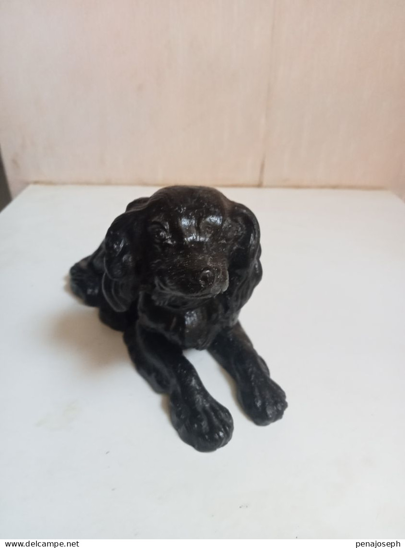 statuette chien en fonte de fer ancien longueur 16 cm