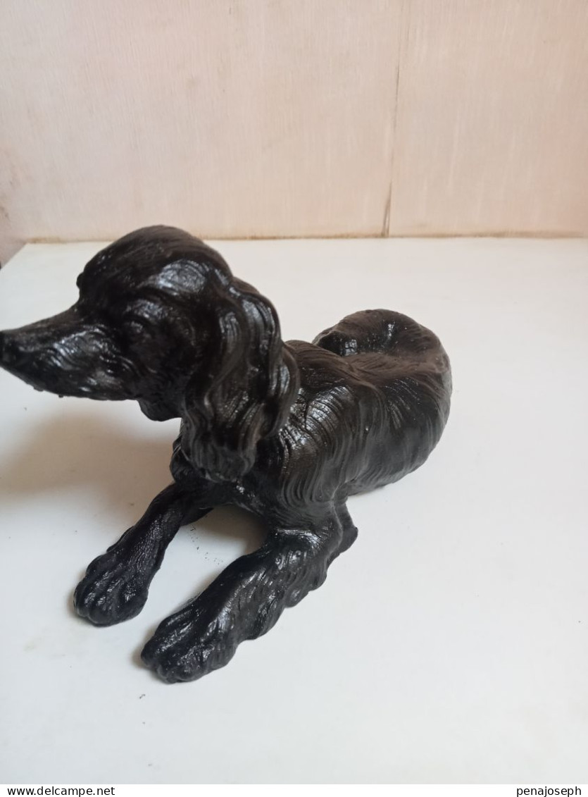 statuette chien en fonte de fer ancien longueur 16 cm