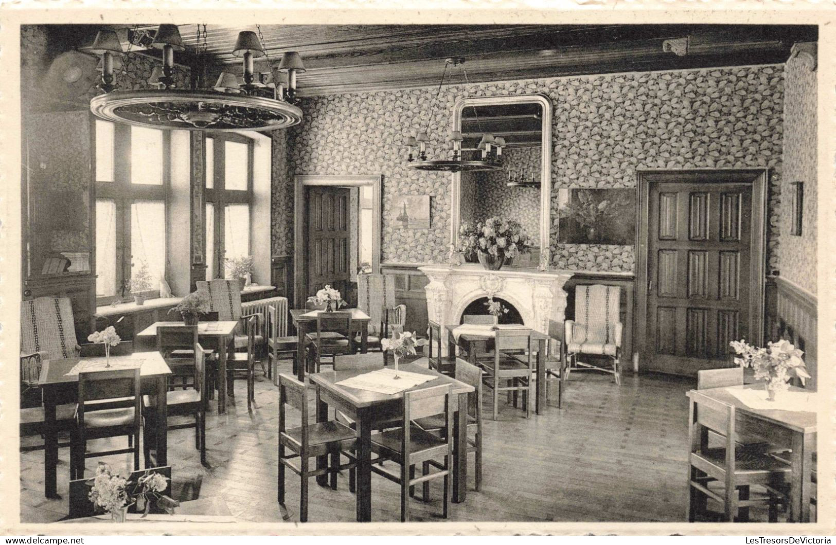 PHOTOGRAPHIE - Une Salle De Réunion Des Pensionnaires - Carte Postale Ancienne - Fotografie