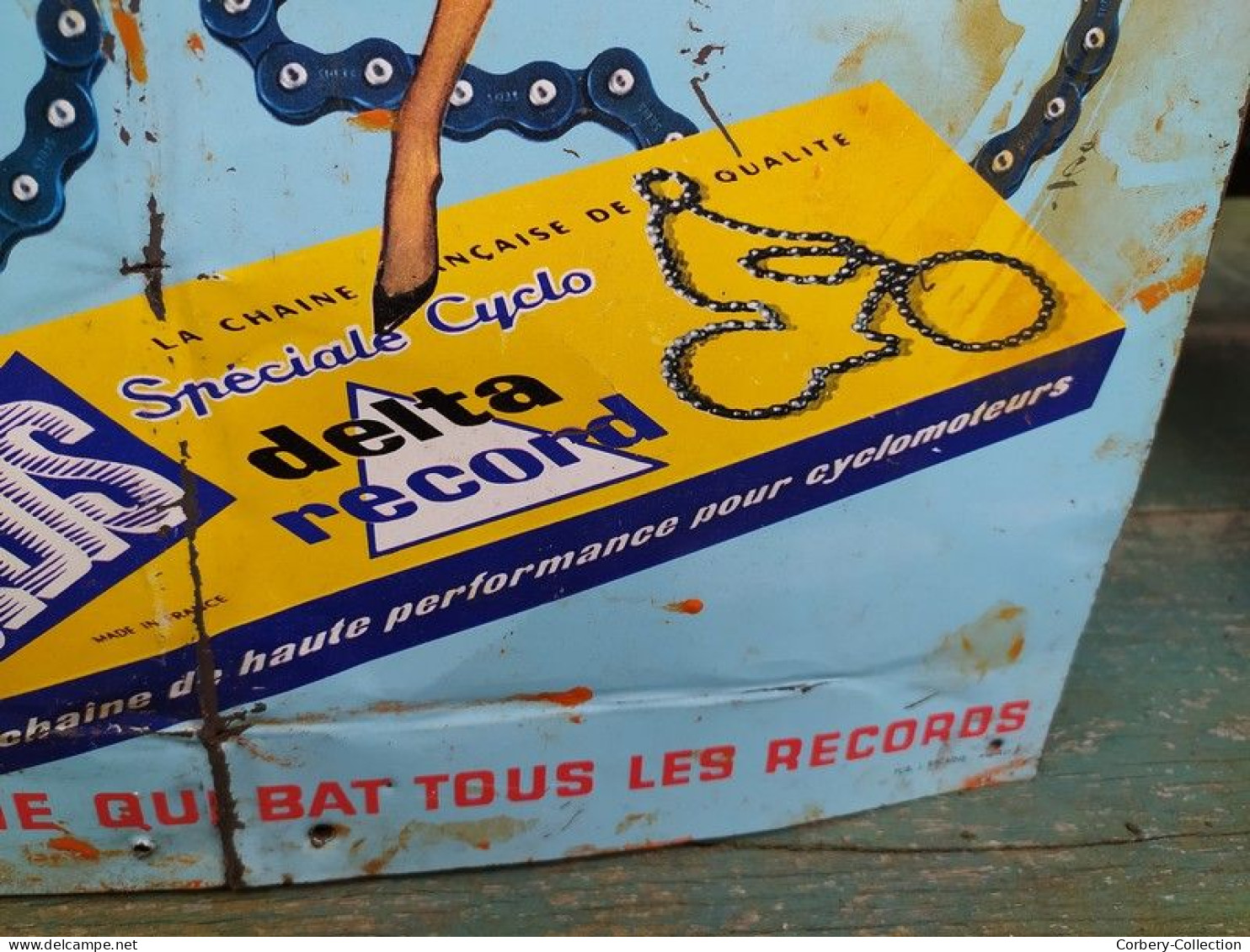 Rare Plaque Tole Publicitaire Sedis Delta Record Chaine de Vélo Bicyclette Cycles Années 60