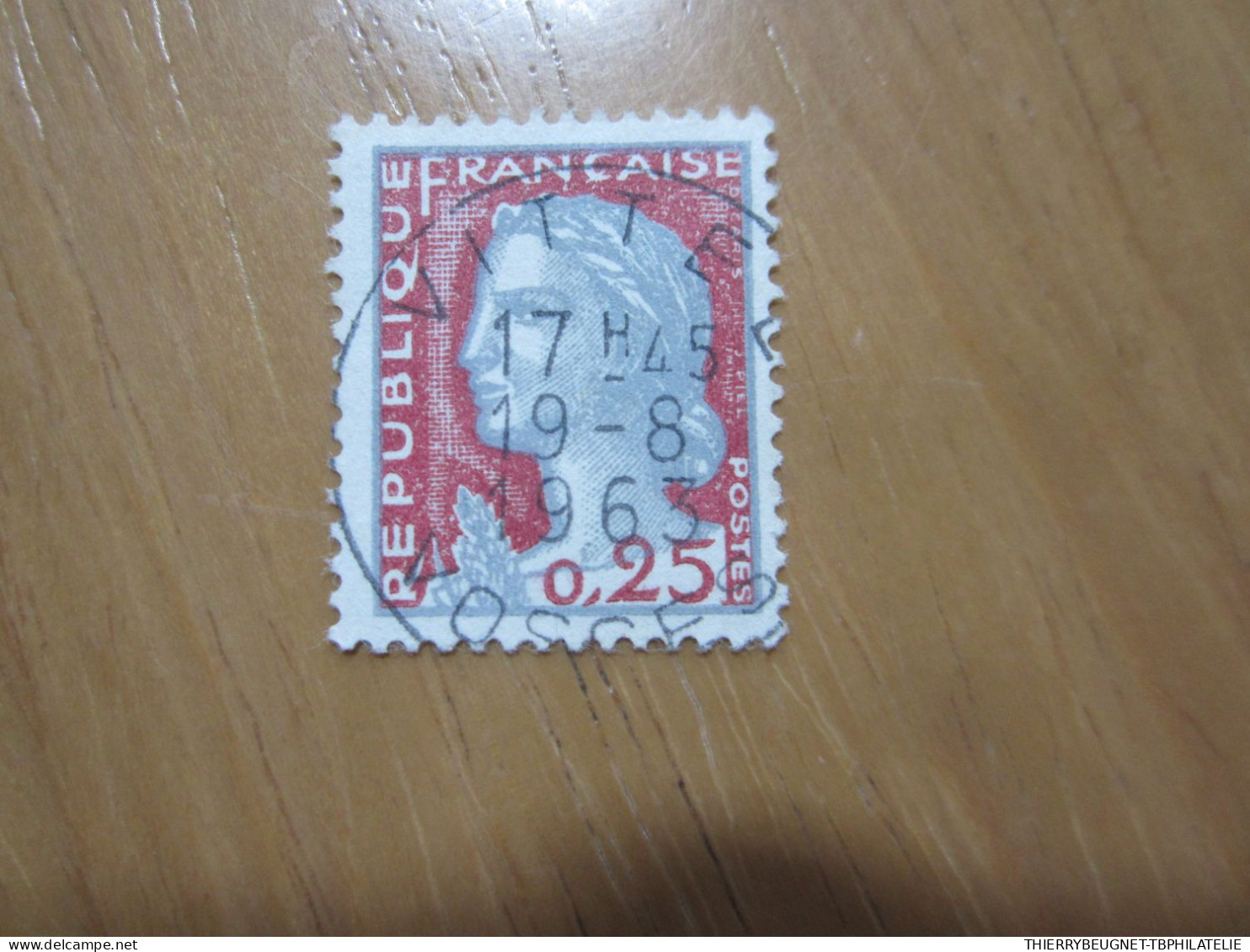 BEAU TIMBRE DE FRANCE N° 1263 - OBLITERATION VITTEL - 1960 Marianne Of Decaris