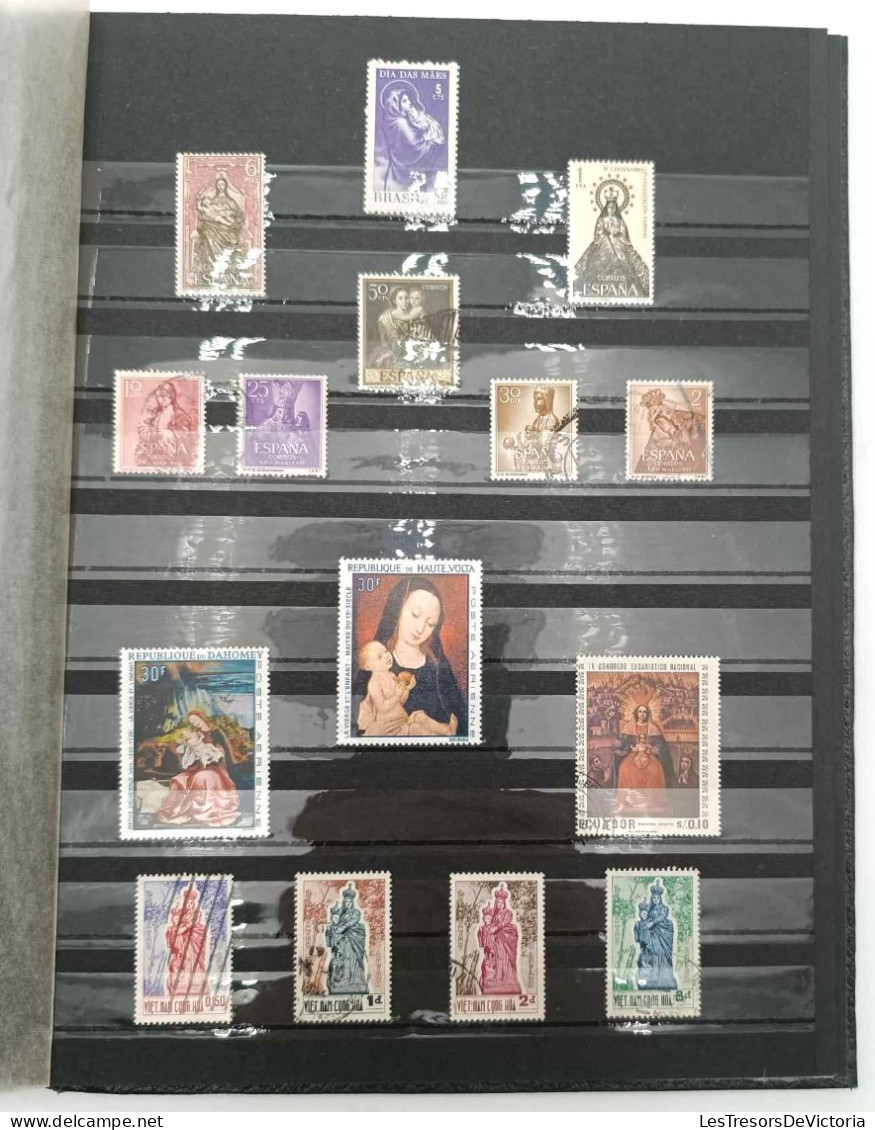 Album De Timbres Du Monde - Luxembourg  - Ecuador - Brasil - Portigal - Espagne - Belgique - Paraguay - Panama - Collections (en Albums)