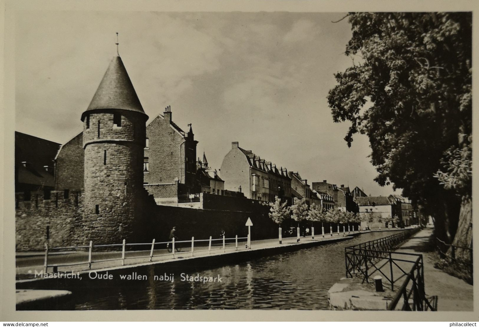 Maastricht // Oude Wallen Nabij Stadspark 19?? - Maastricht