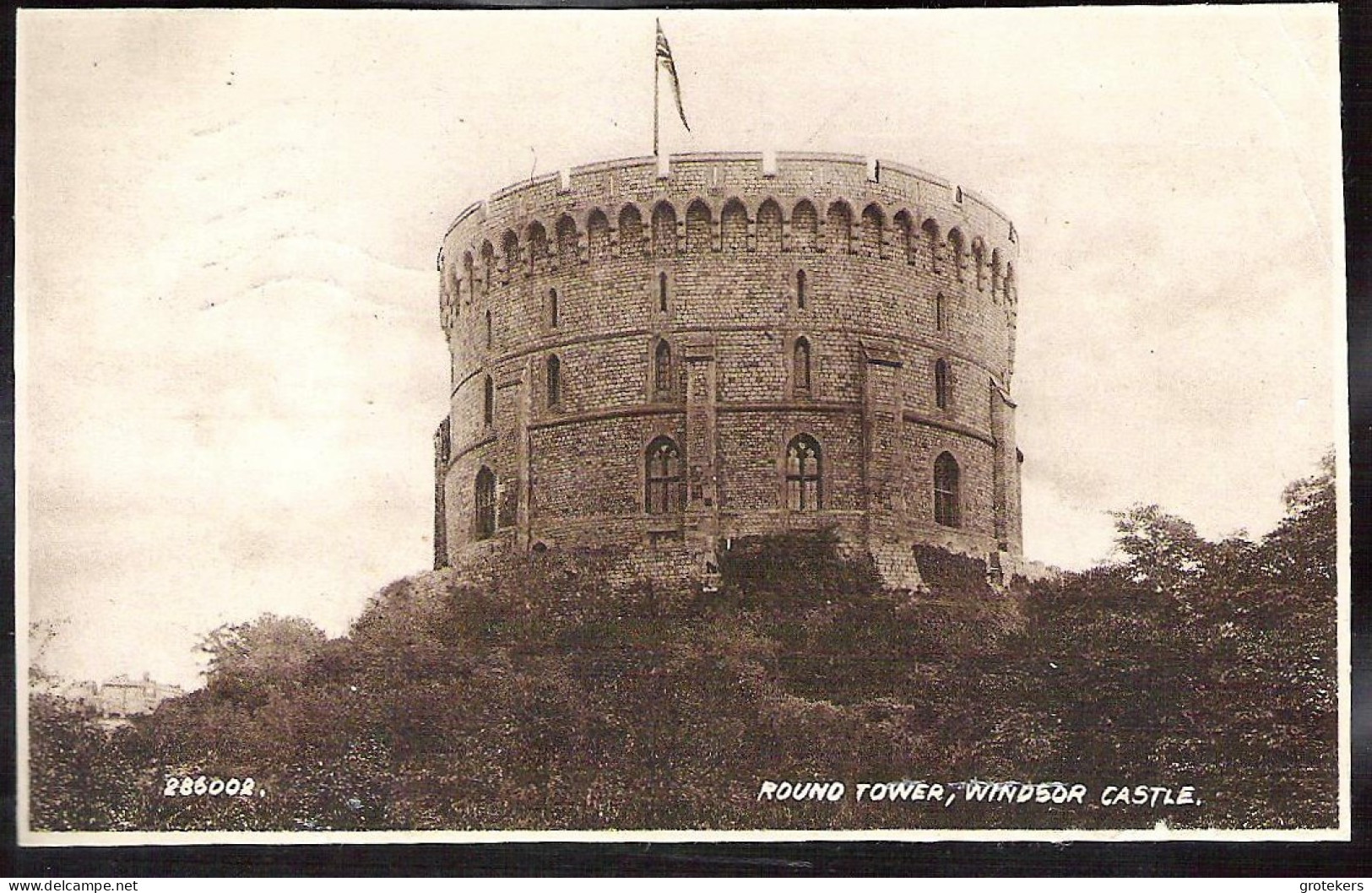 WINDSOR CASTLE Round Tower 1924 - Windsor Castle