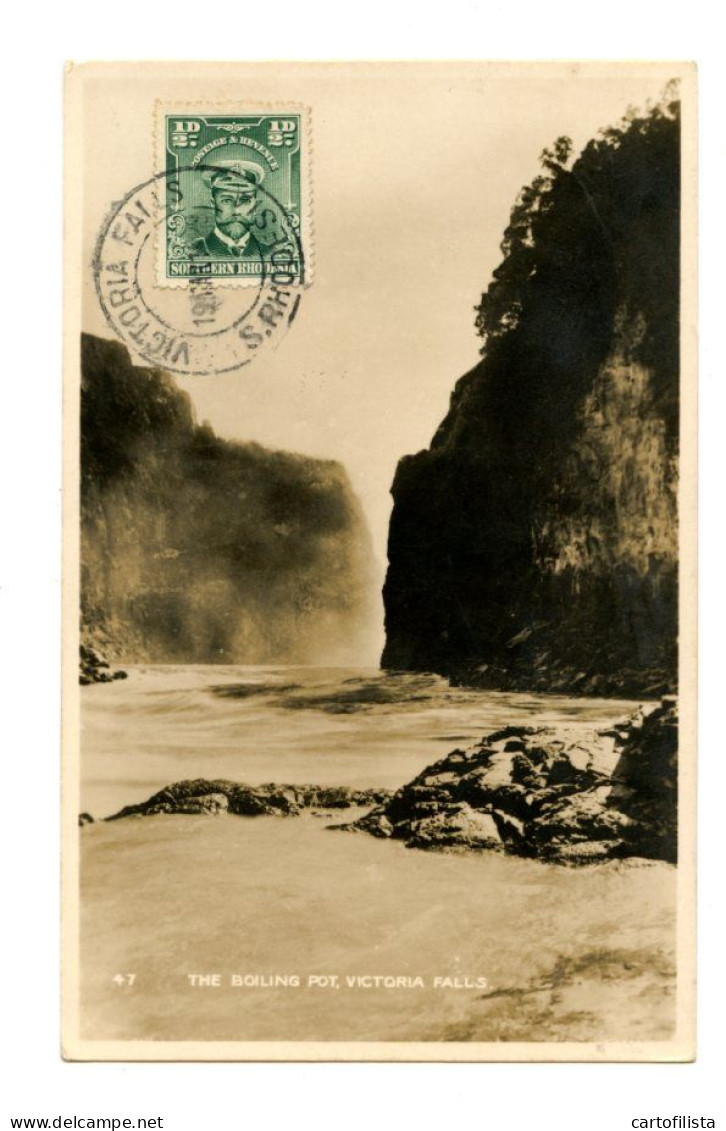 ZIMBABWE - The Roling Pot. Victoria Falls  (2 Scans) - Simbabwe