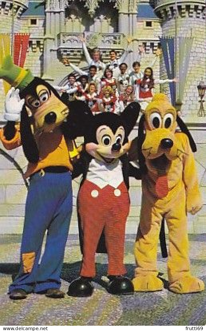 AK 171370 USA - Disney World - Goofy, Mickey And Pluto Pose ... - Disneyworld