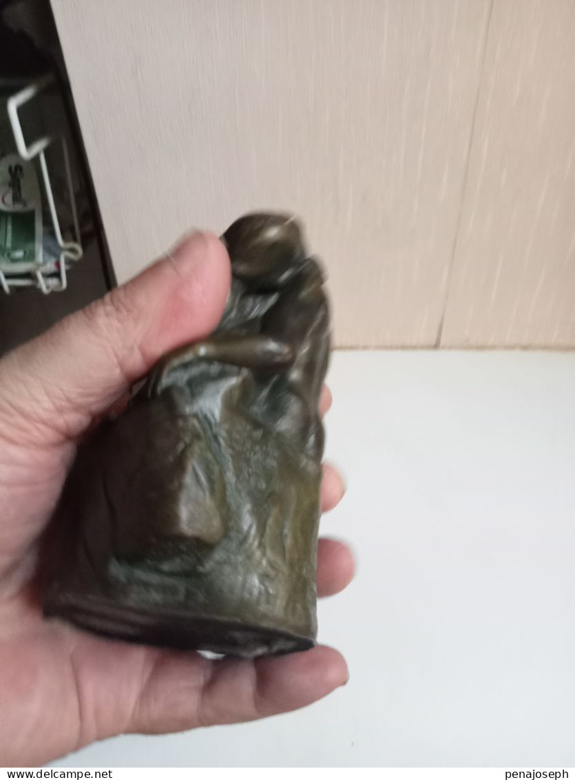 reproduction bronze statue le baiser de rodin hauteur 13 cm x 7 cm