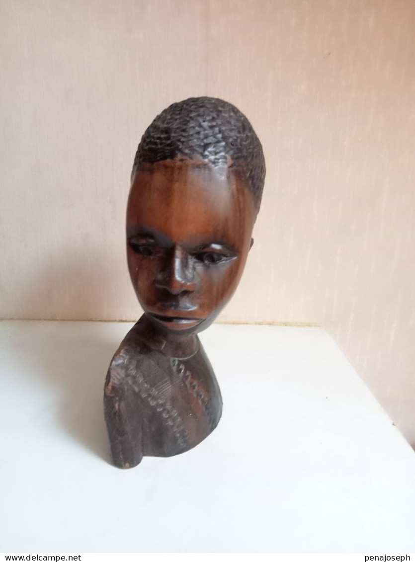 Statuette En Bois Art Africain Hauteur 20 Cm - Arte Africano