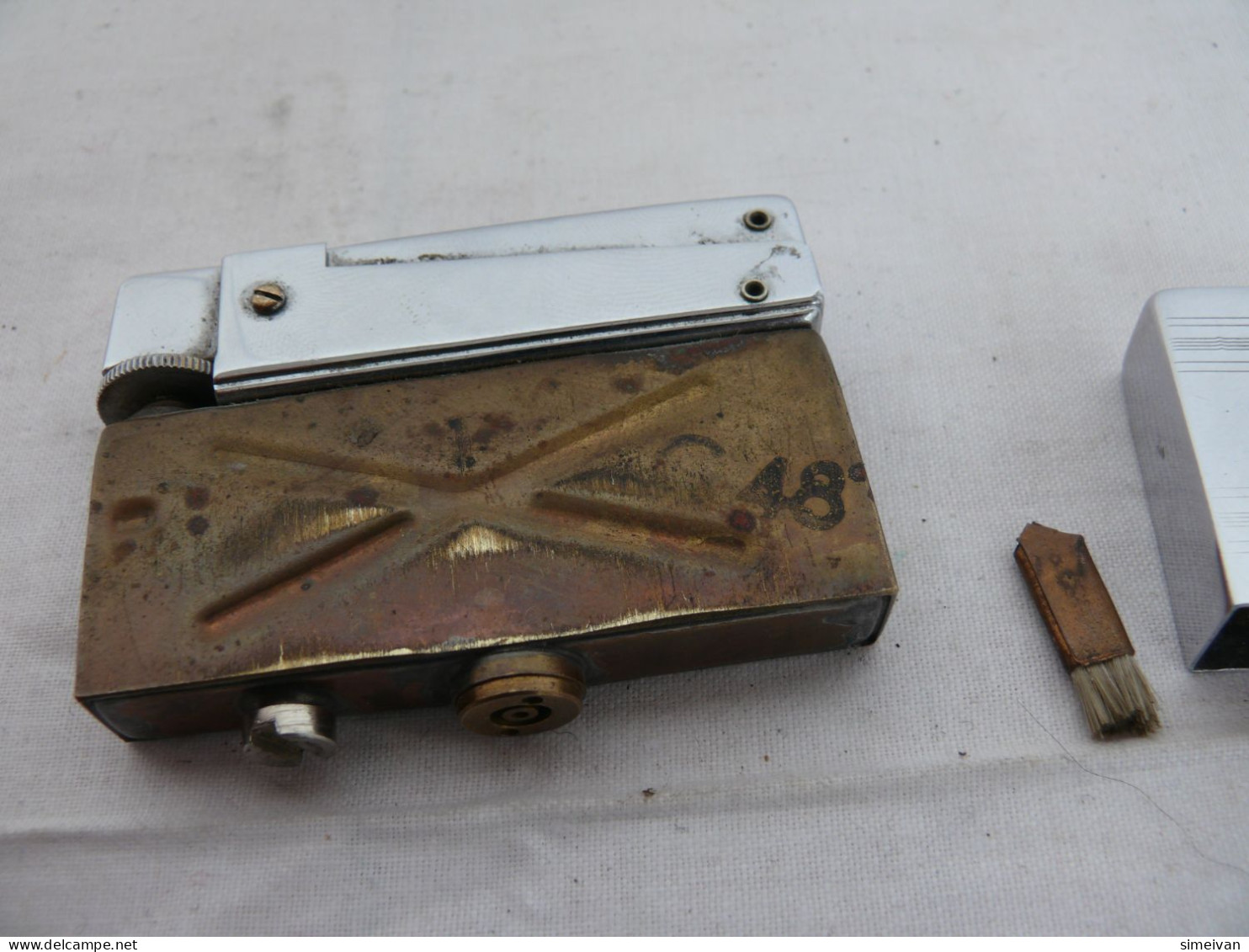 VINTAGE MASIVE METAL LIGHTER WITH MARKINGS # 1848