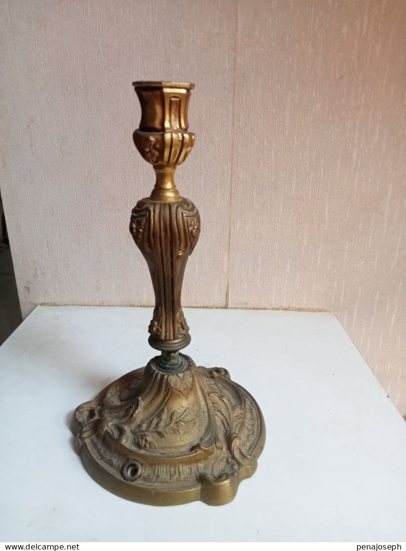 Ancien Bougeoir Bronze Doré Transformé Pour Lampe Hauteur 23 Cm - Brons