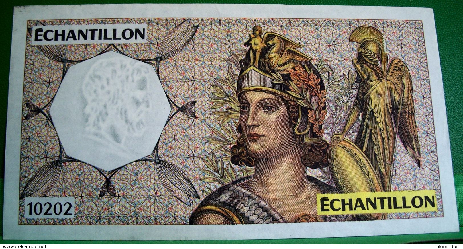 ECHANTILLON 200 Francs  MONTESQUIEU  Type Athéna à Droite FILIGRANE Visible  BILLET DE TEST POUR DISTRIBUTEUR - Specimen