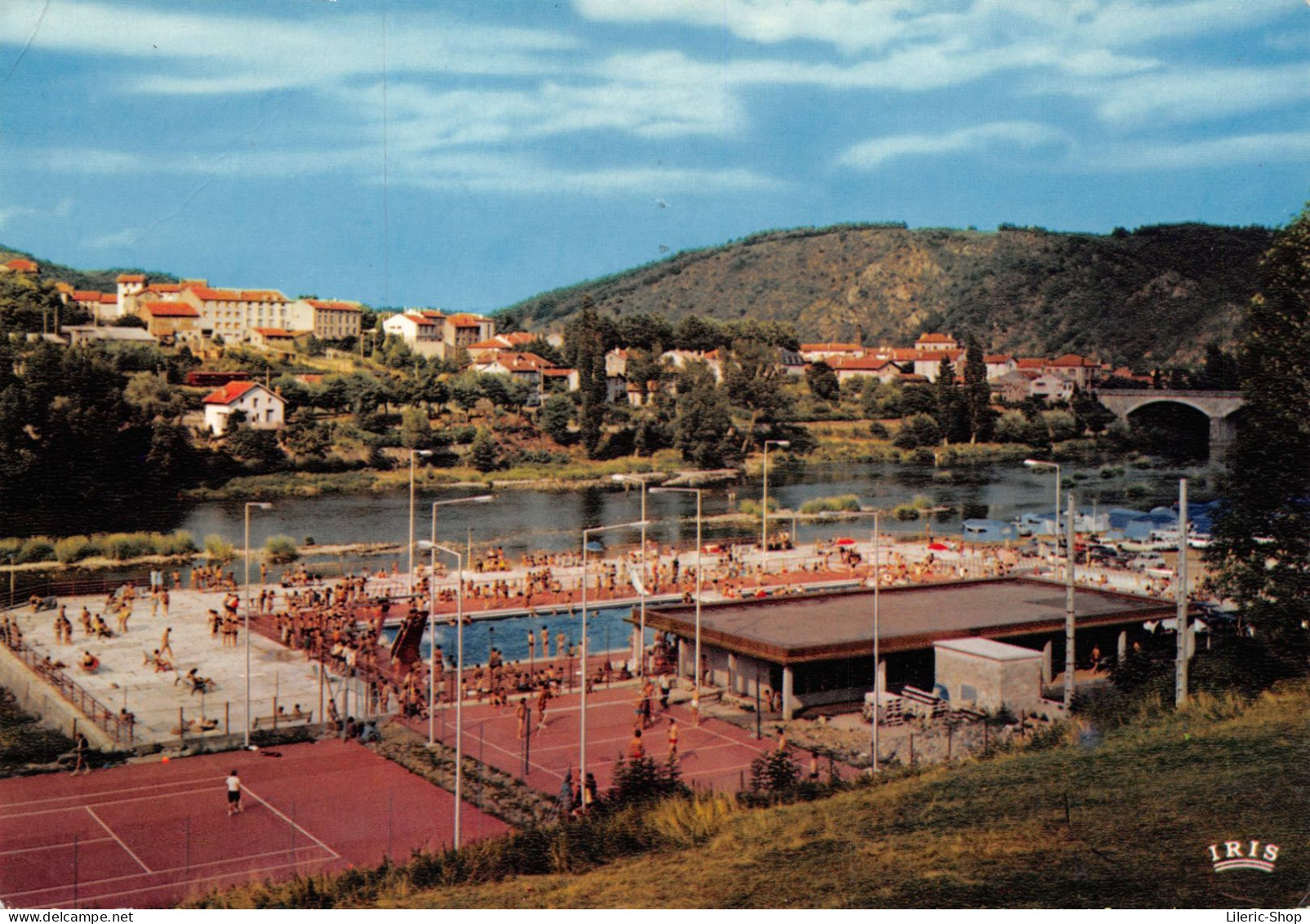 RETOURNAC (43) - Au Bord De La Loire La Piscine Et Les Tennis Cpsm GF 1972 - Retournac