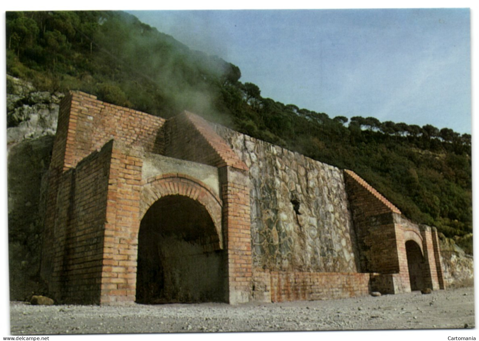 Pozzuoli - Solfatara - Le Stufe - Pozzuoli