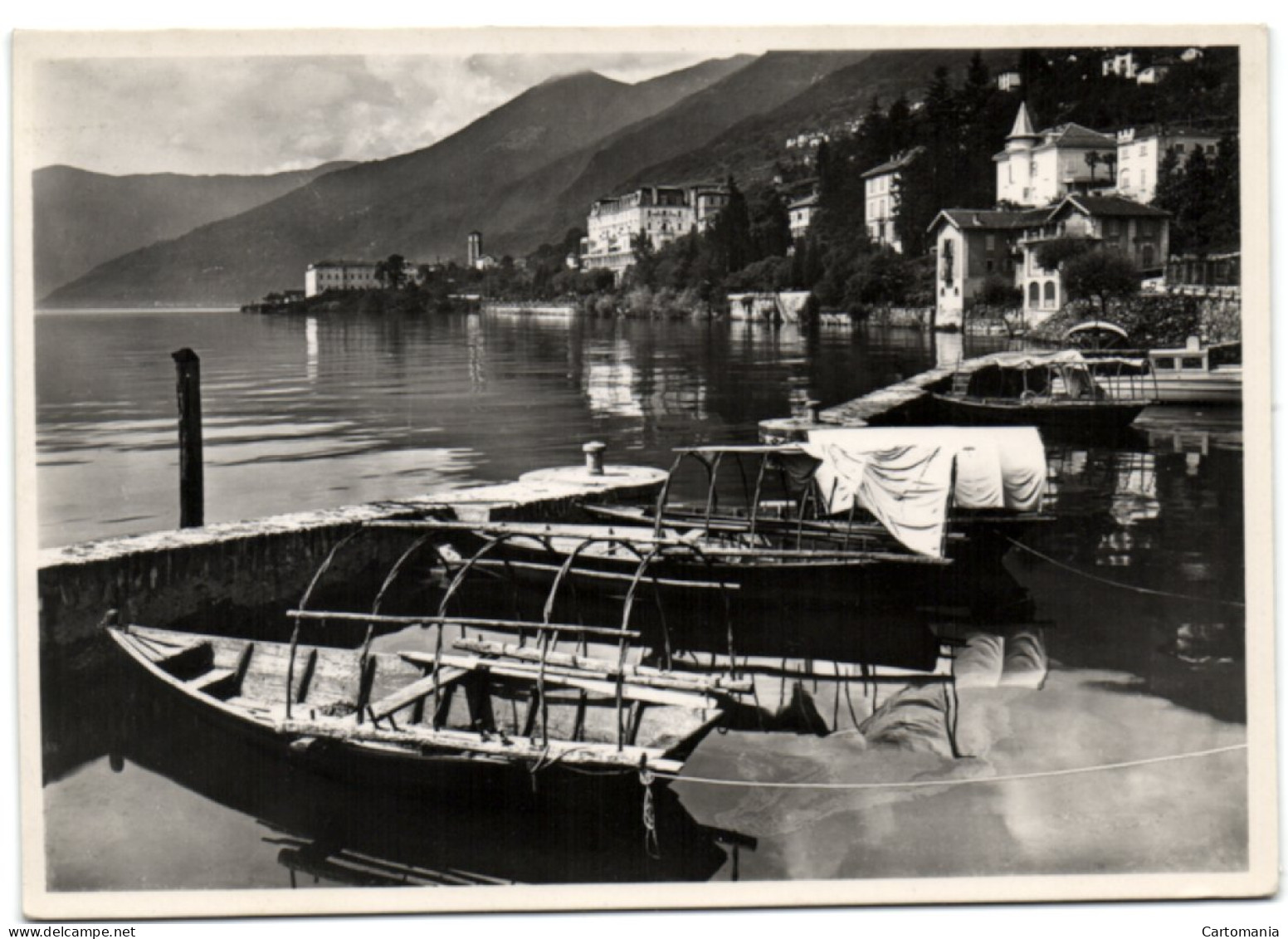 Brissago (lLgo Maggiore) - Fischerbarken Mit Grand-Hotel - Brissago