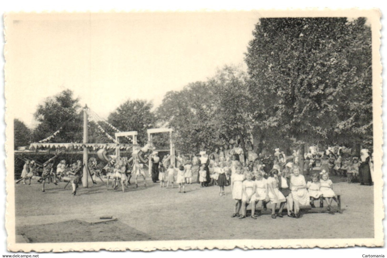 Ravels - O.L. Vrouw Van De Kempen - Open-lucht-school Voor Zwakke Meisjes - De Grote Speelplaats - Ravels