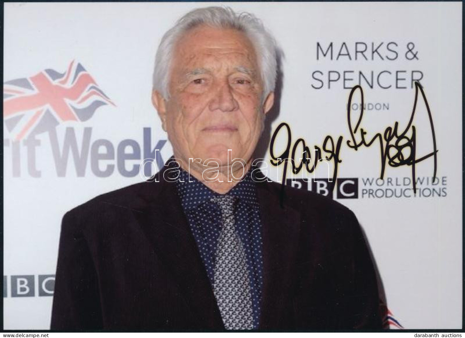 George Lazenby (1939-) Színész Aláírása Fotón / Autograph Signature - Otros & Sin Clasificación