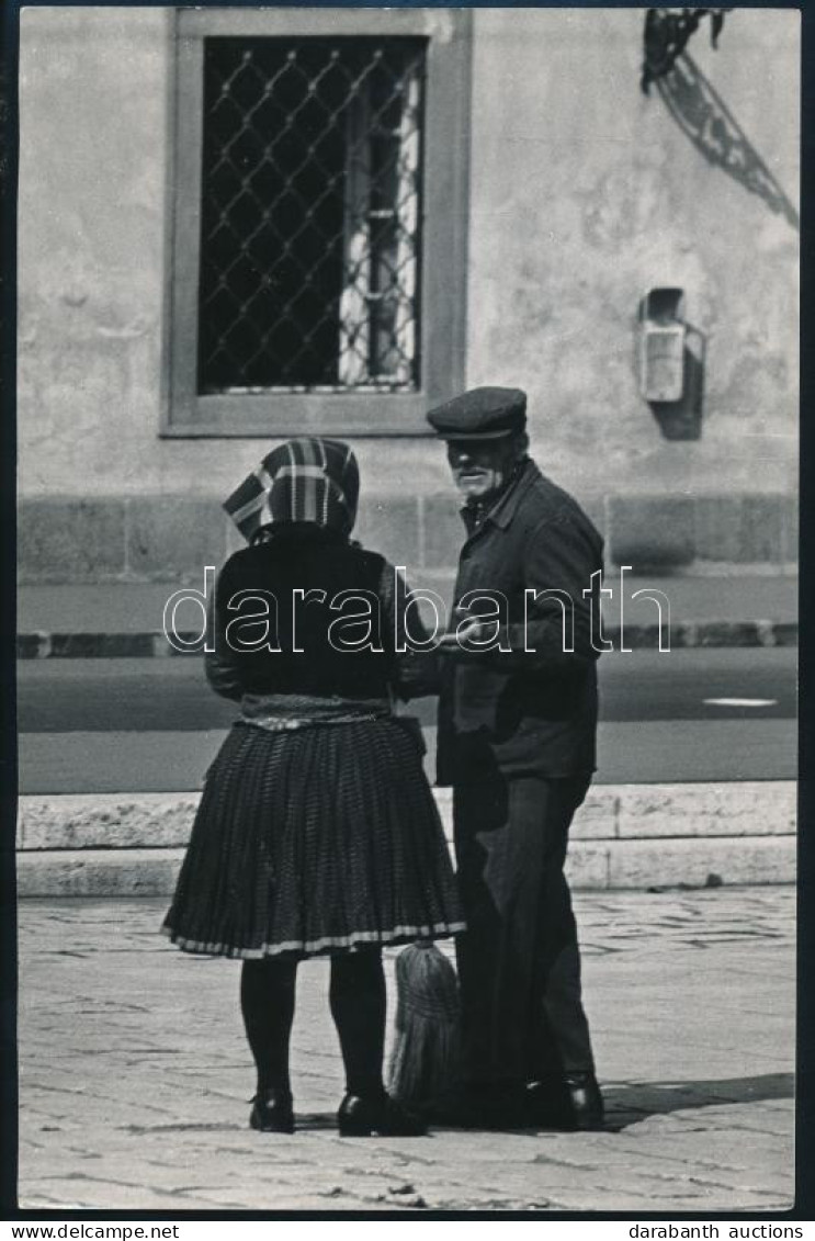 Cca 1978 Zsigri Oszkár (1933-?) Budapesti Fotóművész Hagyatékából 1 Db Feliratozott, Vintage Fotóművészeti Alkotás (Tere - Other & Unclassified