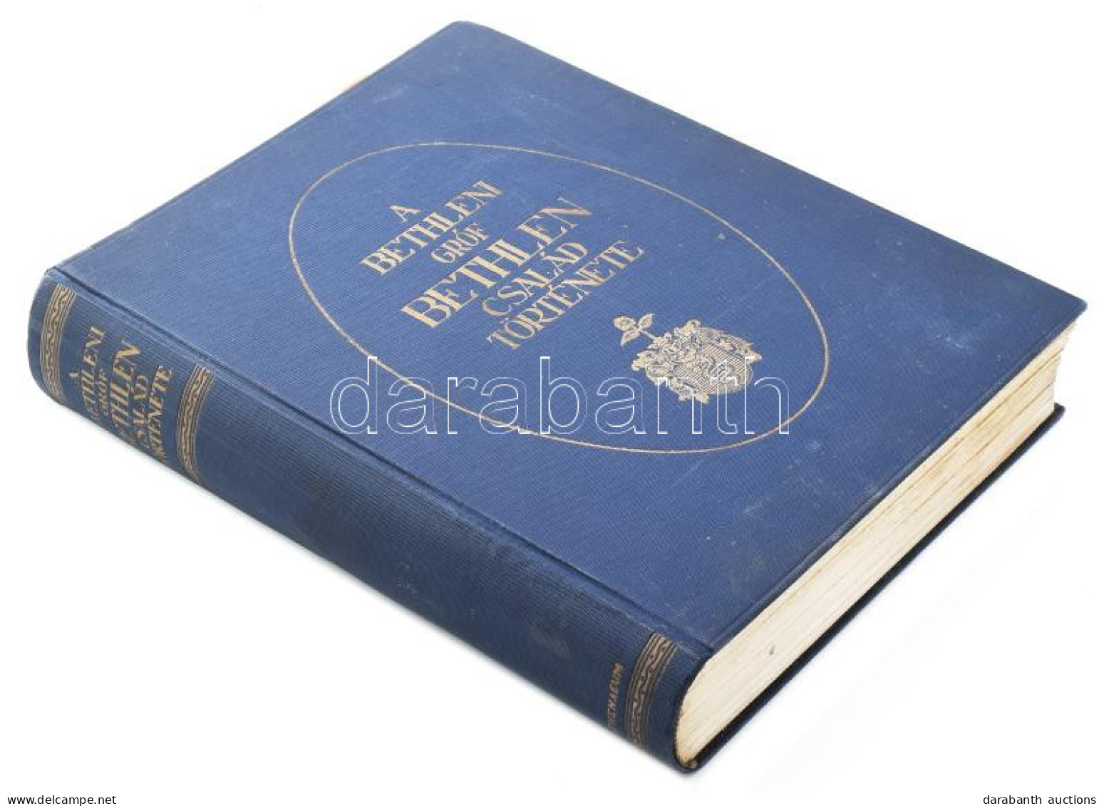 Lukinich Imre: A Bethleni Gróf Bethlen-család Története. Bp.,[1927.], Athenaeum,8+591 P. + 12 (közte 3 Színes Táblával)  - Unclassified