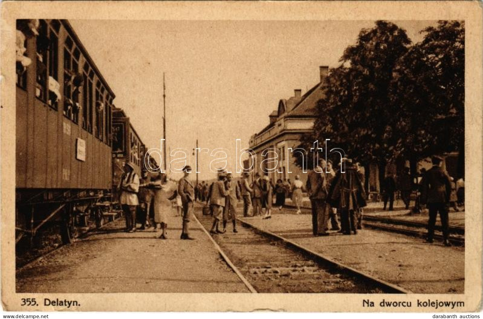 ** T2/T3 Deliatyn, Delatin, Delatyn, Deljatin; Na Dworcu Kolejowym / Railway Station, Train (EK) - Unclassified